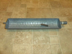 Lightly used Dixie Narco soda machine single column 2 deep can rotor