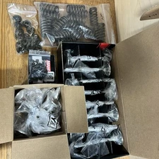 4.6 FORD NEW MANLEY INTAKE & EXHAUST VALVE KIT 2V W/PAC SPRINGS 11640B / 11639B