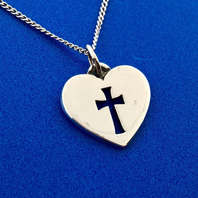 James Avery 925 Sterling Silver Crosslet Heart Religious Charm Pendant