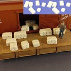 Produits MP Stacked Sacks 12pcs O Scale, Bags, Flour, Seed, 1/48 Sac # O008