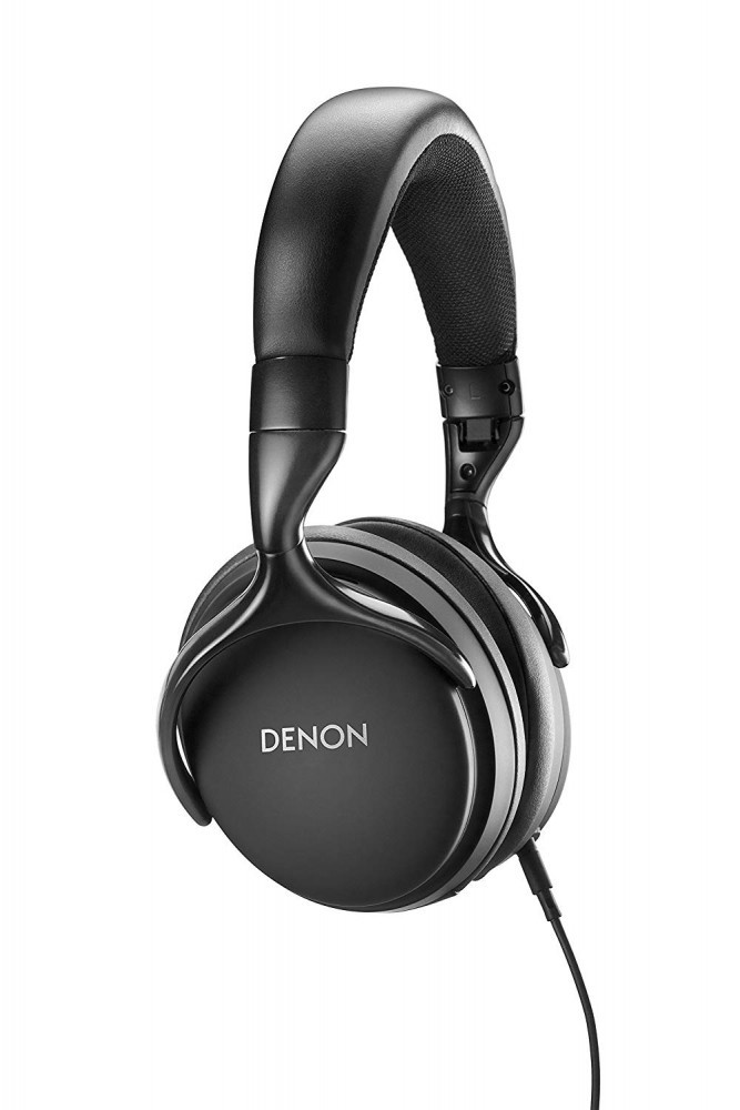 NEW DENON Portable Over Ear Headphones Sealed Dynamic Type AH 