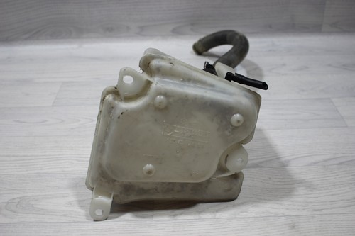 Wischwasserbehälter Scheibenwasserbehälter Pump 61.68- 7003353 BMW 3er E46 Bj,02