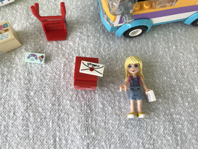 LEGO FRIENDS: Heartlake Gift Delivery (41310) Complete, no instructions