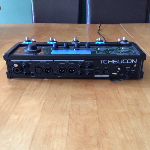 Loooer TC-Helicon VoiceLive 3 Extreme Vocal/Guitar Multi-Effects Processor ...