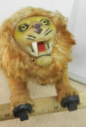 Vintage Louis Marx Wind Up Lion Mechanical Toy Walks & Roars Japan ! - Picture 3 of 6