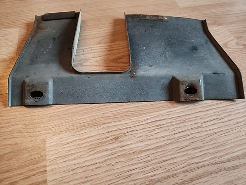 1968 CADILLAC DOOR JAM HINGE COVERS PAIR - Foto 8 di 12