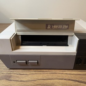 Nintendo NES Entertainment Sistem Action Set Complete Console Working