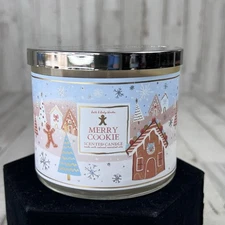Bath & Body Works Merry Cookie 3-Wick Scented Candle 2021 Edition