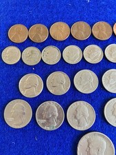 Small Collection of US Coins - Filled in D on 1977 & P on 1980 Quarters