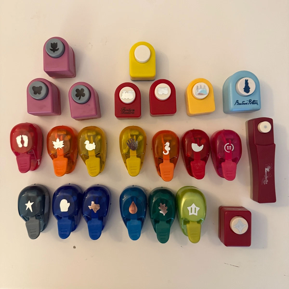 25+ Creative Memories Shapes Paper Punch Scrapbooking Paper