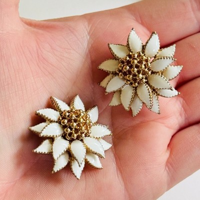 Vtg Ciner Signed Clip earrings Lotus Flower floral white enamel Designer regal