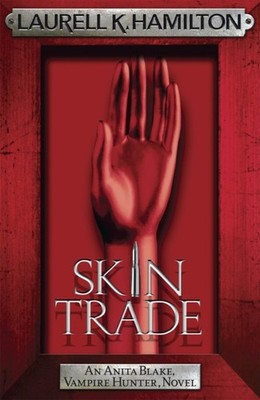 Skin Trade by Laurell K. Hamilton (Paperback Book)