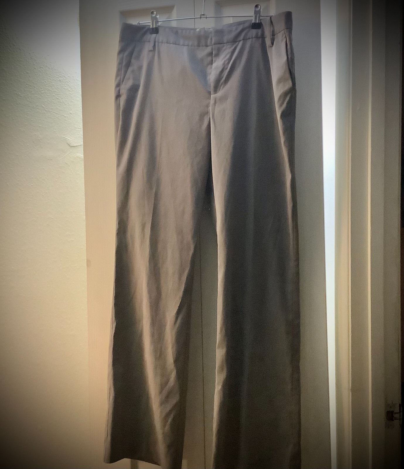 GAP WOMEN'S STRETCH TROUSERS SIZE 10 GRAY STRIPED PATTERN