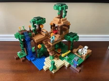 LEGO Minecraft: The Jungle Tree House (21125)