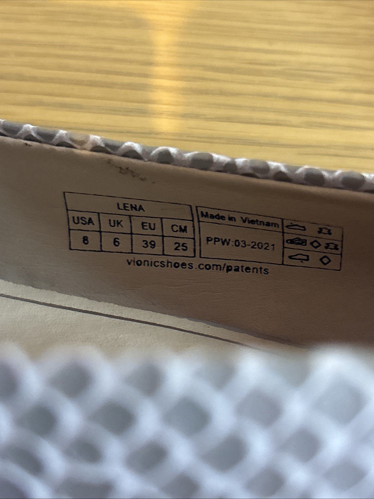 VIONIC Lena Embossed Silver Pointed Toe Flats Com… - image 3