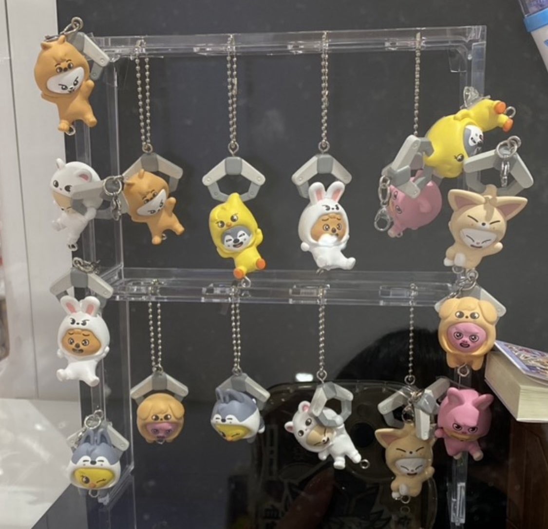 PSL Stray Kids SKZOO Pinch and connect Mascot TOY WORLD GASHAPON