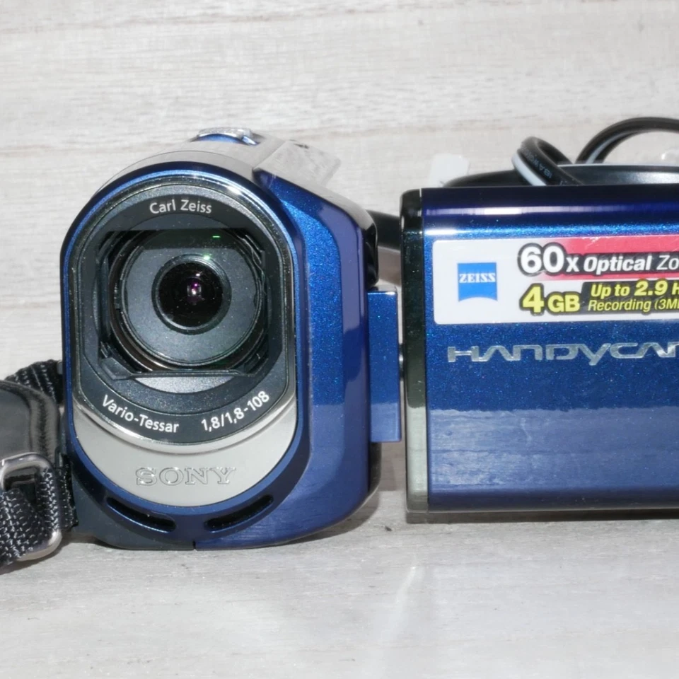 Sony Handycam DCR-SX40 Blue 3" LCD *GOOD/TESTED* W Charger - Image 2 of 4