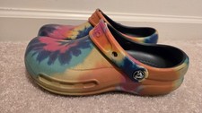 Crocs Classic Tie-Dye Graphic Rainbow Clog Shoes Non Slip WOMENS SZ 8 EXCELLENT 