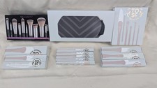 The Utimate Makeup Brush Set 27 Brushes / 2 Travel Bags - FREE SHIPPING