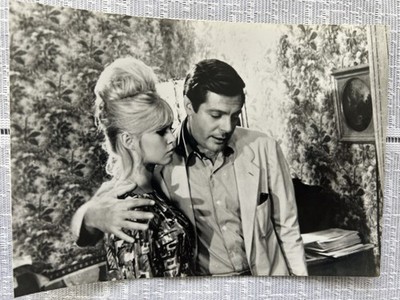 Original Pressefoto Brigitte Bardot Marcello Mastroianni Vie Privee RTL 17x12 cm