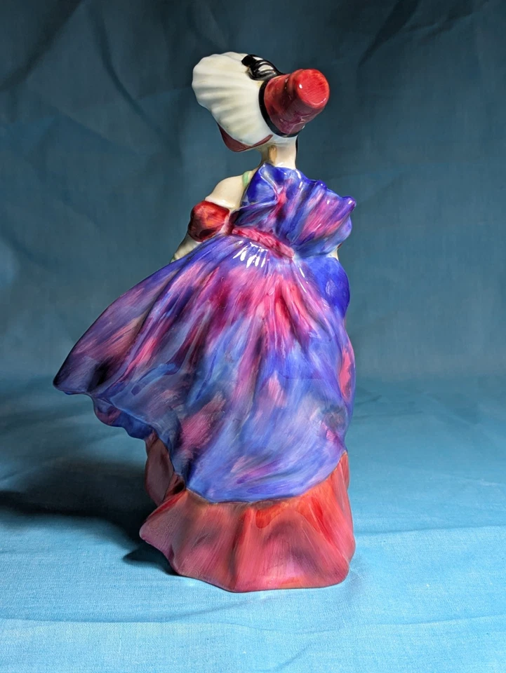 Royal Doulton - "LADY APRIL" HN 1958 7" (18cm) Leslie Harradine - Image 4 of 4