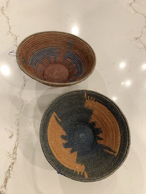 Vintage Woven Basket Bowls Stylized Animal Motif In Rust & Blue 7.5'' Set Of Two