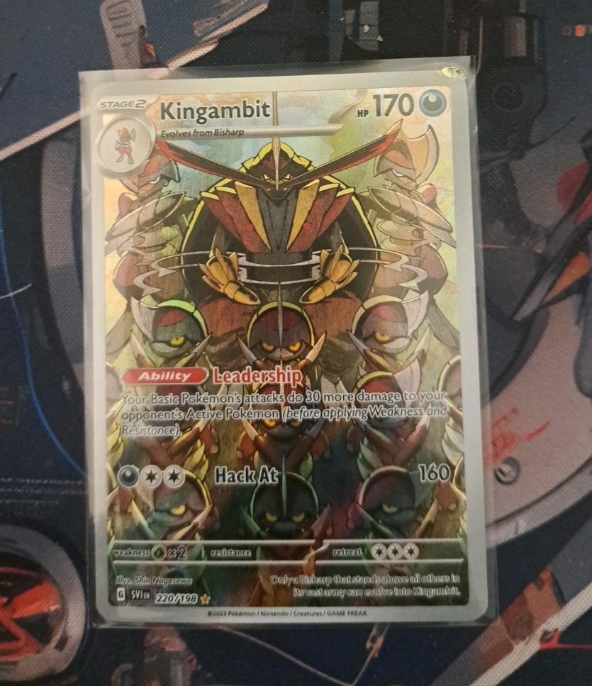 Pokémon Kingambit (220/198) - Holo Illustration Rare - SV01 Scarlet & Violet NM
