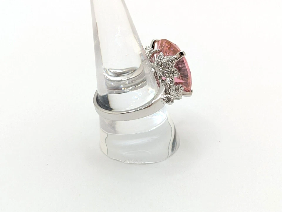 Anillo de cóctel solitario de vidrio rosa tono plata imitación marcasita talla 9,75 Foto 4 de 4