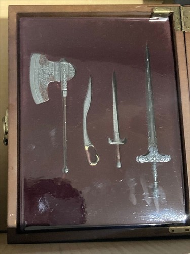 Dark Souls II 2 Collectors Limited Edition Privilege PlayStation 3 Weapon Box - Picture 3 of 10