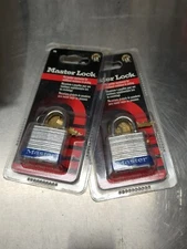 2x Master Lock Padlocks No 7 0.75" L x 0.20" D Shackle Keyed DIFFERENT Blue Logo