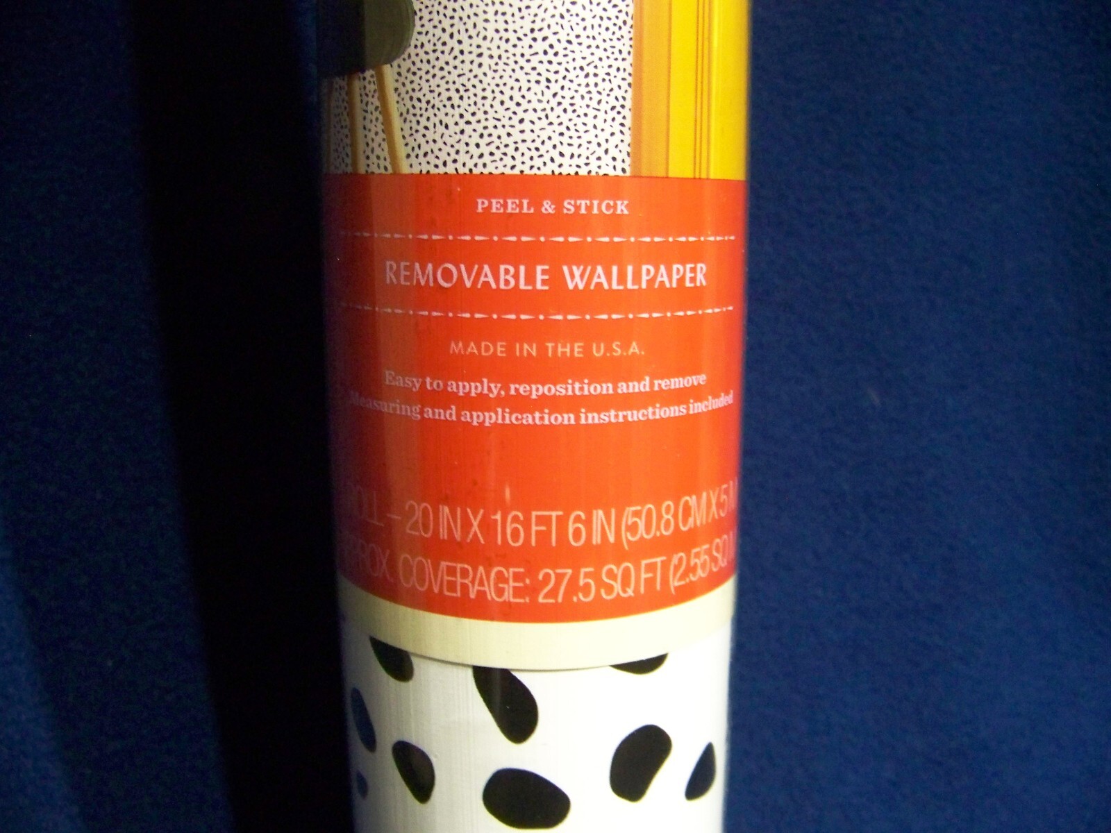 Opalhouse Peel & Stick Wallpaper Speckled Dot 1 Roll 27.5 Sq Feet White