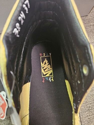 Size 11 - VANS A Tribe Called Quest x Sk8- High Mellow Yellow - Picture 10 of 12