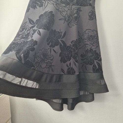 Quiz size 16 BNWT black bardot evening dress with velvet glitter floral Print - Picture 13 of 13