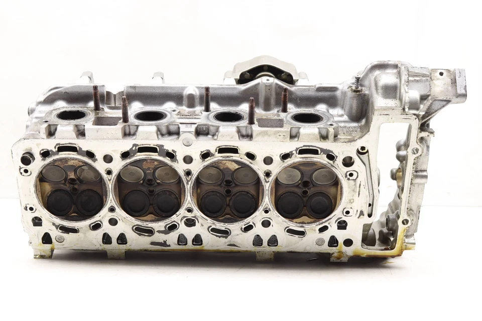 2013-2015 BMW 750LI 4.4L - LEFT 4.4L Engine Cylinder HEAD 2118168 - Image 4 of 4