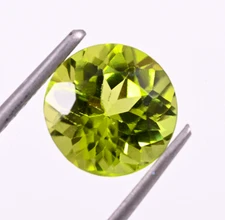 AAA Natural Peridot Round Shape Faceted Cut Loose Gemstone 2.15 Cts 8X8X5 mm