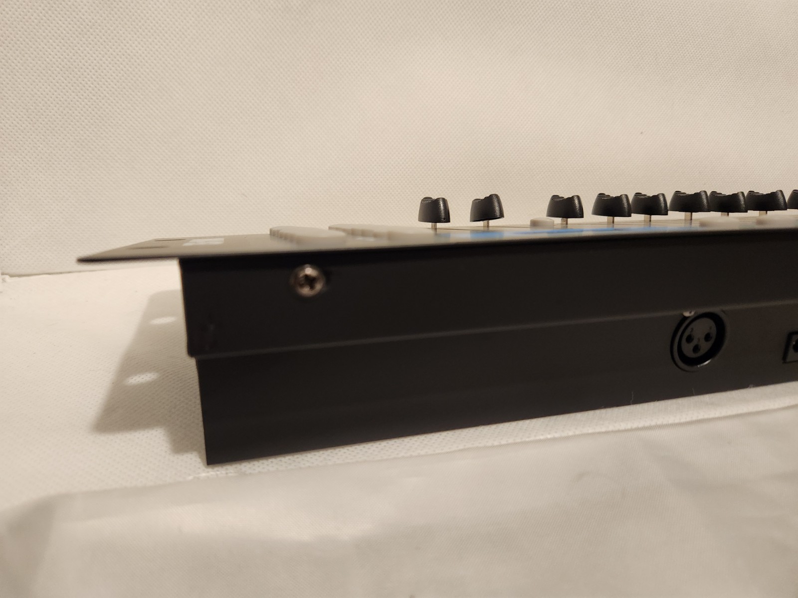 DMX-512 DMX-192 Channels Operator Console Controller For Stage Lighting DJ Club