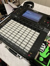 Akai Force No Cables Sold As Is. For Parts/Repair. See Photos. Powers on