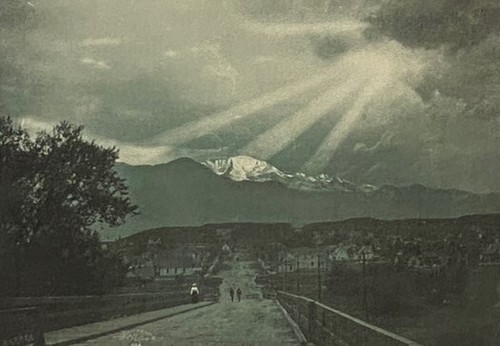 In the Shadow Pike's Peak: A View Book of the Pike's Peak Region - Picture 4 of 6