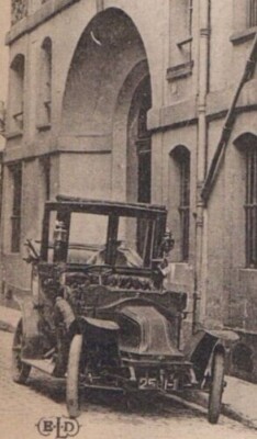 Paris D Formerly Street Thorigny Hotel Thomas Lisle Tacot Renault Type Ax 1908