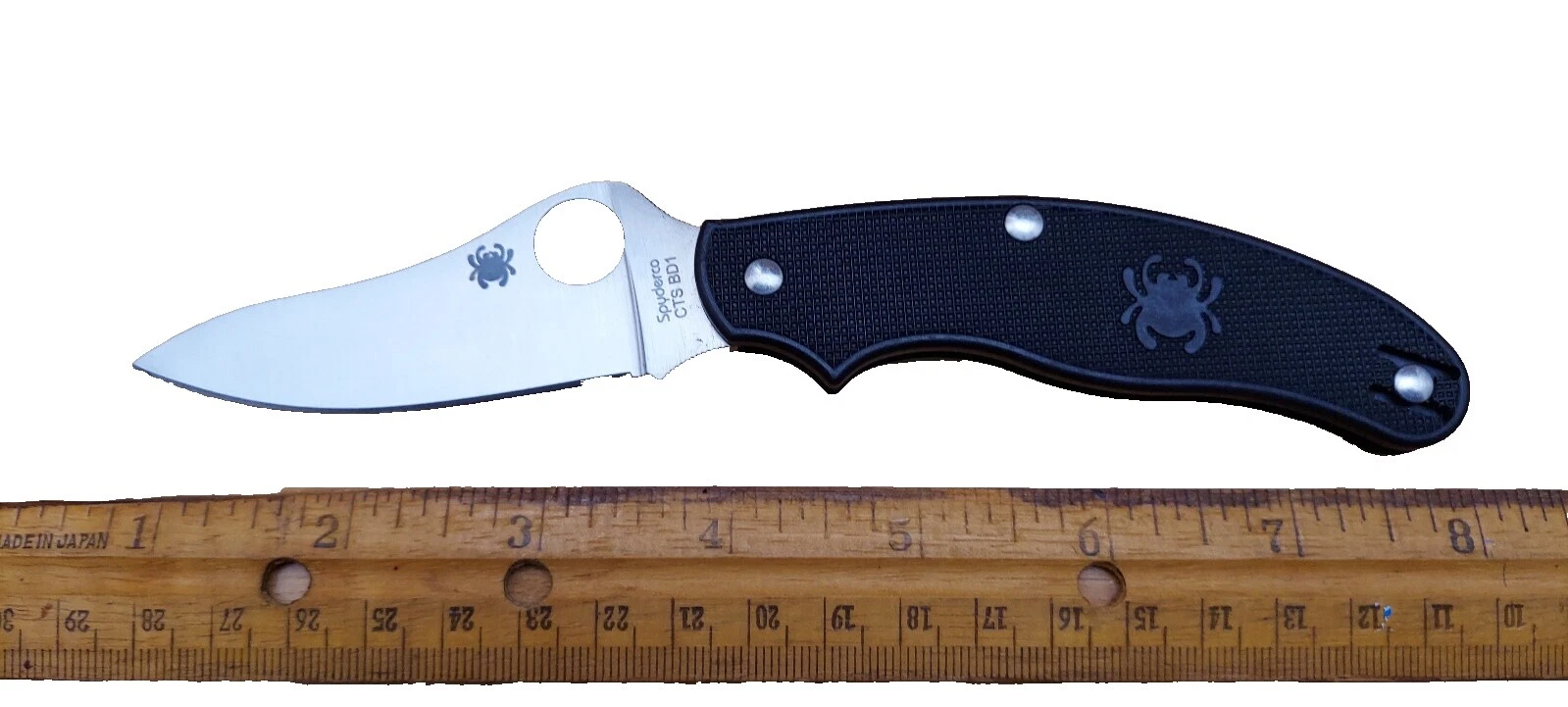 Spyderco Slipjoint Collectible Folding Knives 1 Blades