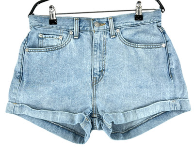 LEVIS STRAUS & CO Women Denim Shorts Size W28