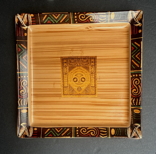 Disney Polynesian Village Resort Adventureland ALOHA Tiki face art 9" Plate Tray