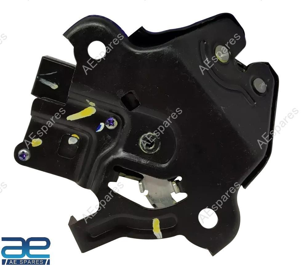 Trunk LID Latch For Suzuki Ciaz 2014-Now Swift Dzire 2017-Now