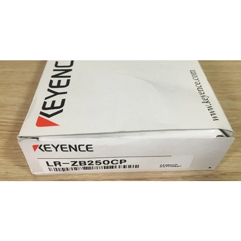 Keyence LR-ZB250CP 激光传感器 1 件全新带盒 快速交货 — 第 2/4 张图片