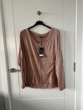 Ladies Brand New Long Sleeve Top with Diamanté Skull One Size