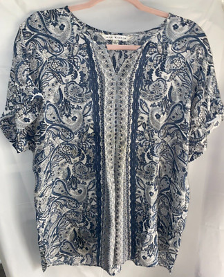 Max Studio Womens L Blouse Blue Paisley Short Cap Sleeve V-Neck Polyester 