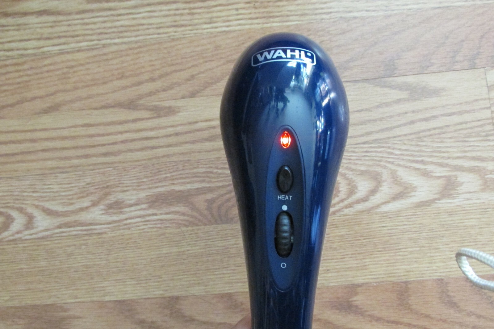 Wahl Hot Cold Therapy Custom Body Therapeutic Massager 6 Attachments