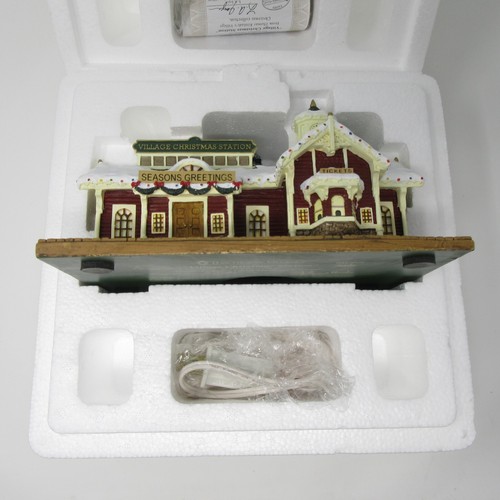 2001 Hawthorne Village " VILLAGE CHRISTMAS STATION" Kinkade Christmas w/COA Box - Picture 13 of 15