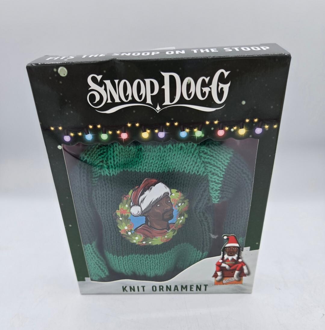 Snoop Dogg Green Wreath  Christmas Ornament Knit Sweater New In Box