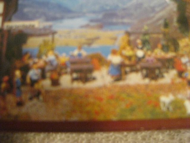 Picture 2 of 8